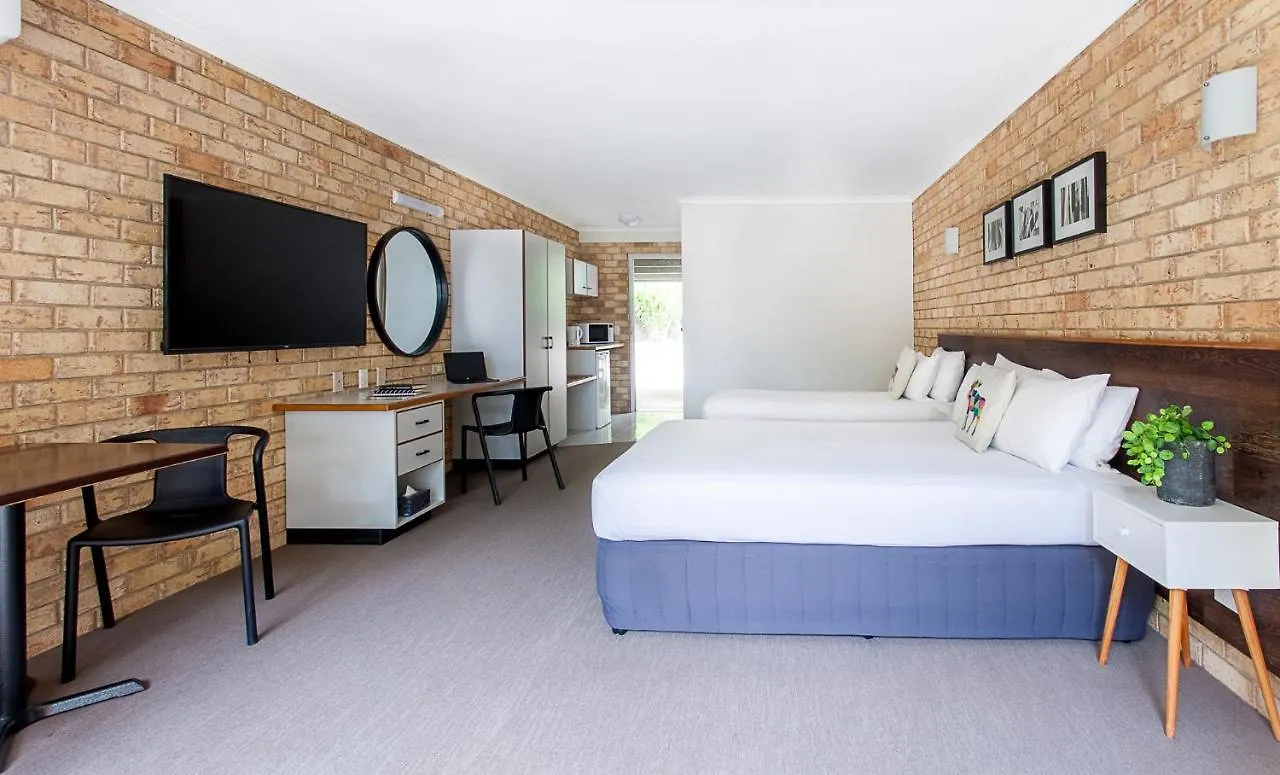 Motel Sunshine Coast Motor Lodge Woombye
